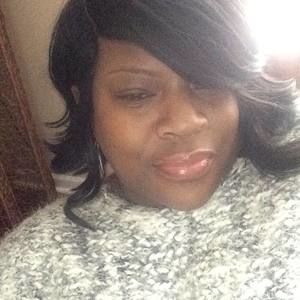 Meet your Posher, Larane